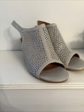 Women’s Grey Laser-Cut Open-Toe Slingback Sandals